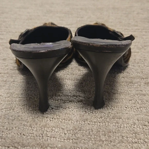 Donald J Pliner Zebra Pony Hair Heeled Mules - Picture 9 of 10